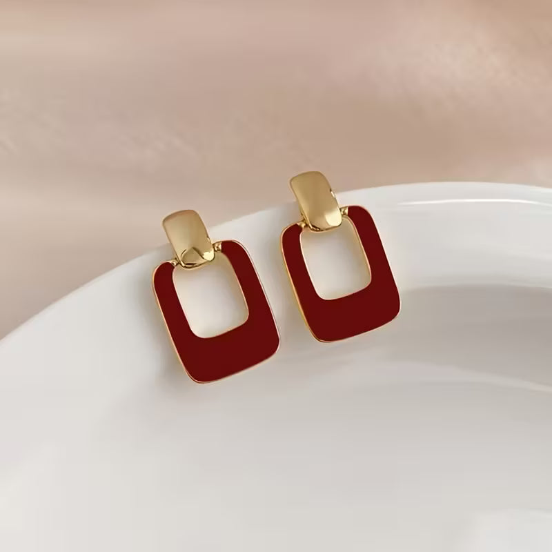 Vintage Brown Jewelry Box Set – Gold-Plated KC Metal Earrings with Rectangular & Teardrop Design for Timeless Elegance